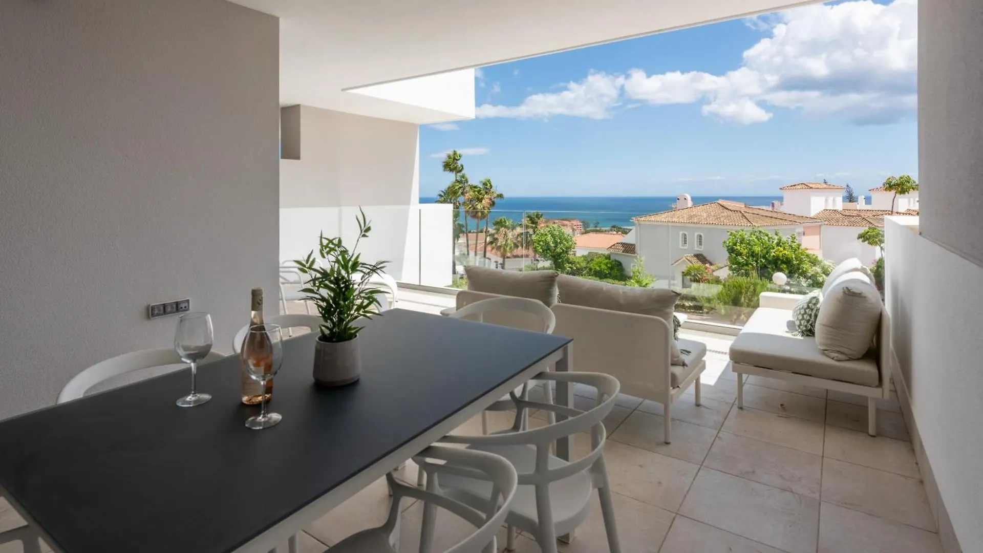 Ferienwohnung Pure South 2441 Sea View Manilva Spanien